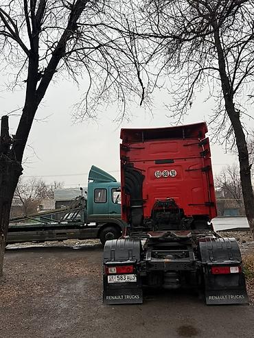 Тягачи: Тягач, Renault, 2016 г. — 8