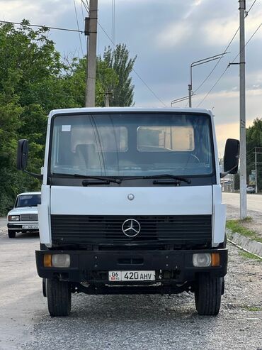 купить багажник на крышу автомобиля бу: Грузовик, Mercedes-Benz, Стандарт, 7 т, Б/у at lalafo.kg купить багажник на крышу автомобиля бу: Грузовик, Mercedes-Benz, Стандарт, 7 т, Б/у