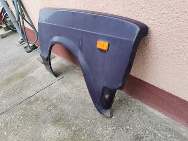 Auto delovi: Prednje desno krilo Lada 2104 Karavan, Lada 2105, Lada 2107 Riva. U — 4