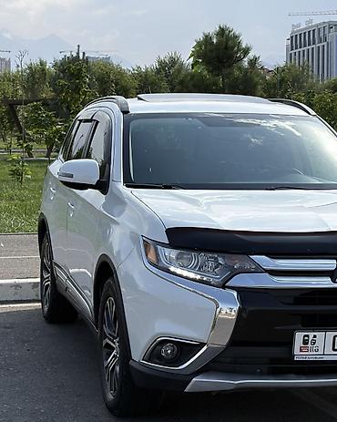 k5 2016: Mitsubishi Outlander: 2016 г., 2.4 л, Вариатор, Бензин, Кроссовер — 4