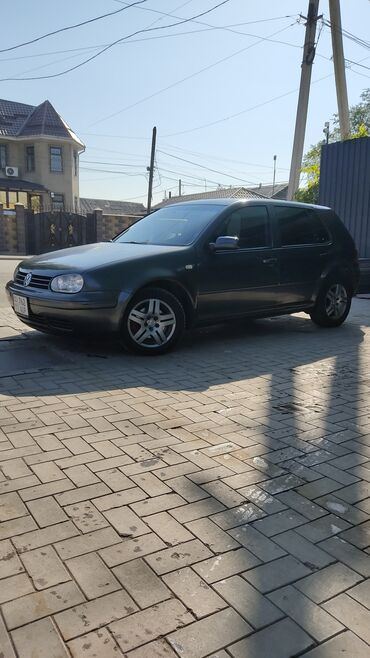 Volkswagen: Volkswagen Golf: 2003 г., 2 л, Механика, Бензин, Хэтчбэк
