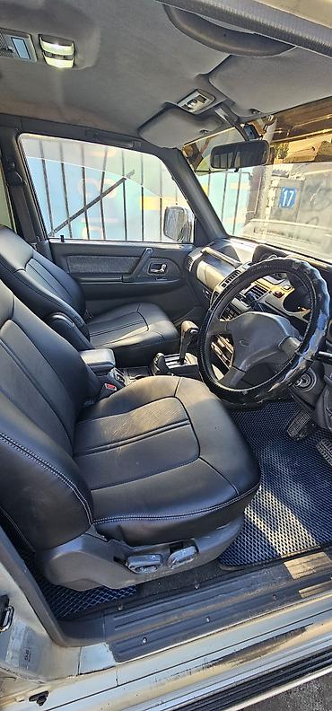 Продажа авто: Mitsubishi Pajero: 1993 г., 2.8 л, Автомат, Дизель, Внедорожник — 5