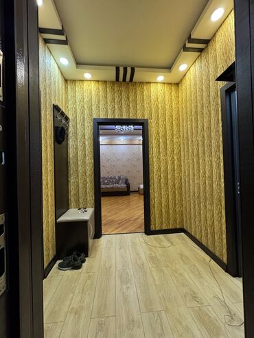 Yeni tikili: 4 otaqlı, Yeni tikili, 136 kv. m — 2