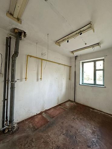 Продажа помещений свободного назначения: Продается коммерческое помещение Характеристики: - Площадь: 276,4 м² at lalafo.kg — 11 Продажа помещений свободного назначения: Продается коммерческое помещение Характеристики: - Площадь: 276,4 м² — 11