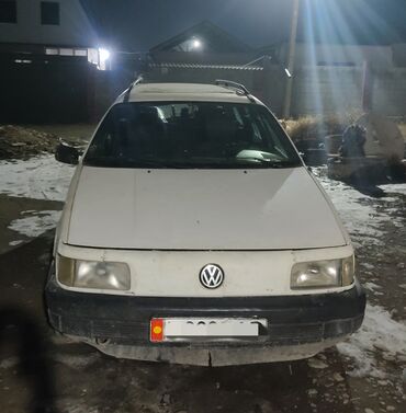 Volkswagen: Volkswagen Passat: 1992 г., 1.8 л, Механика, Бензин, Универсал