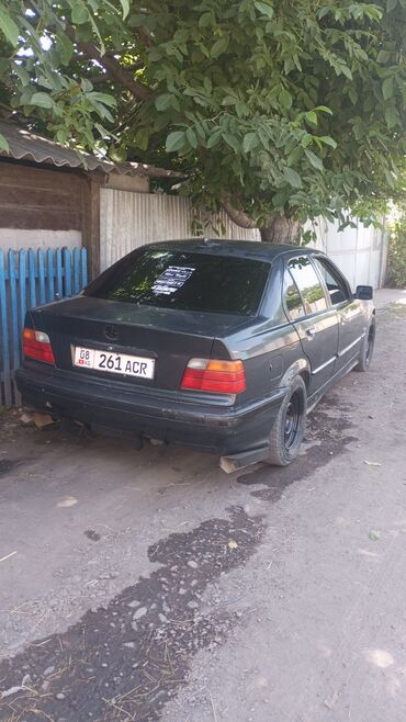 1 9дизель: BMW 3 series: 1995 г., 1.6 л, Механика, Бензин, Седан