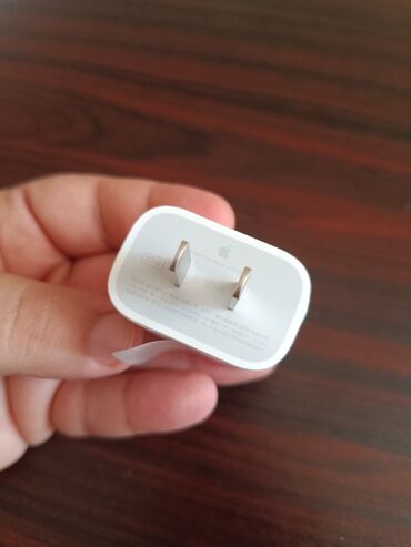 kəpənək adapter: Adapter Apple, 20 Vt, Yeni