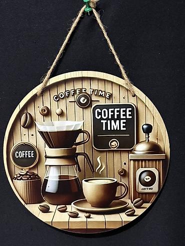 Ev üçün dekor: Dekorativ asılqan lövhələr – “Coffee Time” və “Bourbon” temalı. İkisi — 2