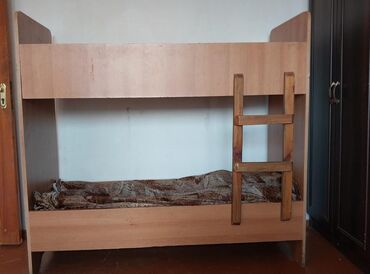 ikimertebeli kravatlar: ‼️Təcili 2 mərtəbə krafat satılır ölcü eni 60 uzunu 1.40👉 matrası