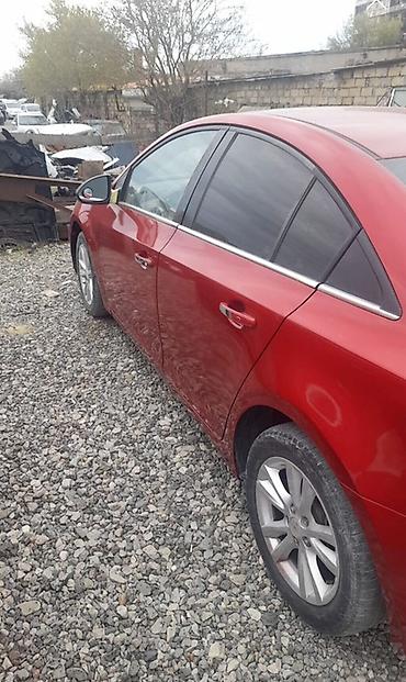 07 radiatoru: Chevrolet Cruze sedan – qırmızı rəng Texniki və xüsusiyyət — 3