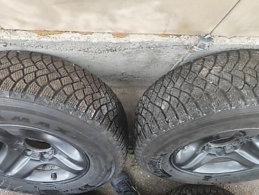 70 сом: Дөңгөлөктөр монтажда 245 / 70 / R 16, Кыш, Колдонулган — 3