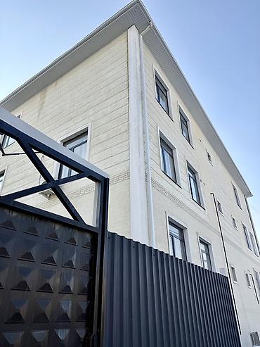 Продажа квартир: 3 комнаты, 56 м², 1 этаж — 21