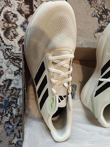 Кроссовки и спортивная обувь: Мужские кроссовки, 46, Adidas, Новый, цвет - Белый — 4