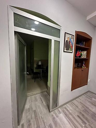 требуется офис менеджер: İcarəyə verilir 2 otaqlı ofis 45 m², 28 May m. 1 150 AZN/ay 2 otaqlı — 2