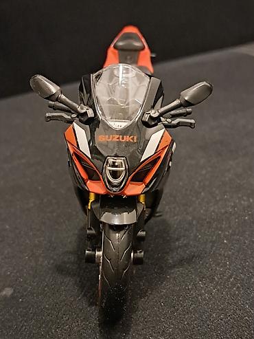 Figurice i makete: Motor SUZUKI GSX-R1000R 2021 1:12 - NOVO NOVO! Vrhunski odradjen — 13