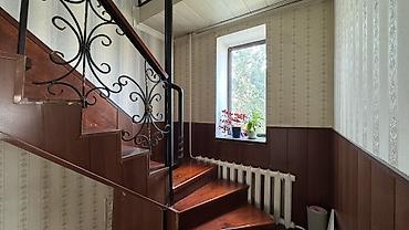 Продажа коттеджей и домов: 🏡 Срочно продаётся 2-этажный дом в Ак-Ордо 1 с бизнесом по первой — 14