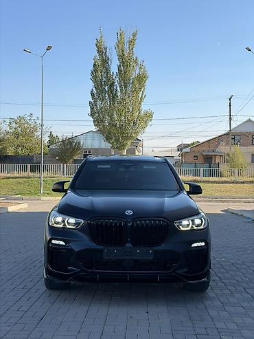машина bwm: BMW X5: 2019 г., 4.4 л, Автомат, Бензин, Кроссовер — 4
