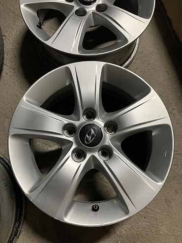15: Литые Диски R 15 Hyundai, Комплект, отверстий - 5, Б/у — 4