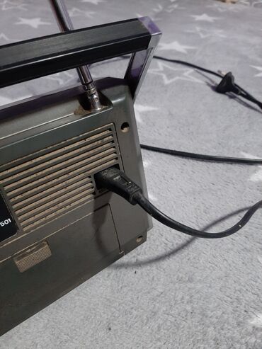 Zvučnici i stereo sistemi: Radion Gruding Muzic Boy 60. original stari model 1980 godine radion — 6