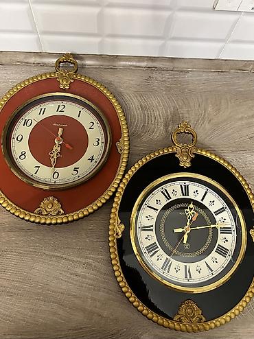ниже: Настенные часы "ЯНТАРЬ", СССР. не рабочие за две - 2500с. Цена — 3