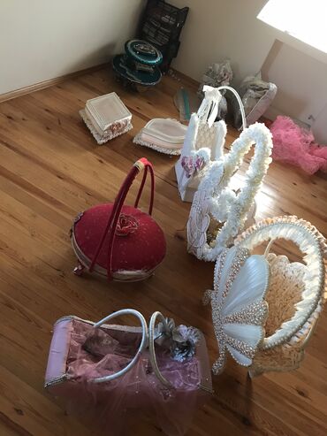 Xonça: Bir denesi 10 azn.Hər cure xoncalar cox baha qiymete alinib — 2