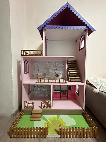 Игровые комплексы: Красивый и уютный домик для кукол — 1