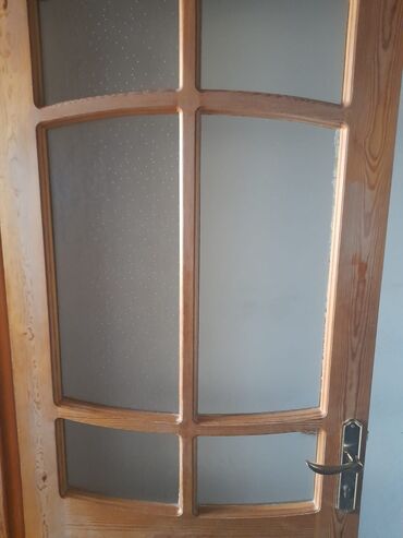 setka qapi: Qapı – şüşəli, ağac karkaslı (interyer) - Material: təbii ağac karkas