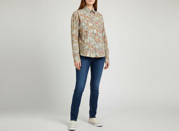 Shirts: No Boundaries, Women`s shirt, size M