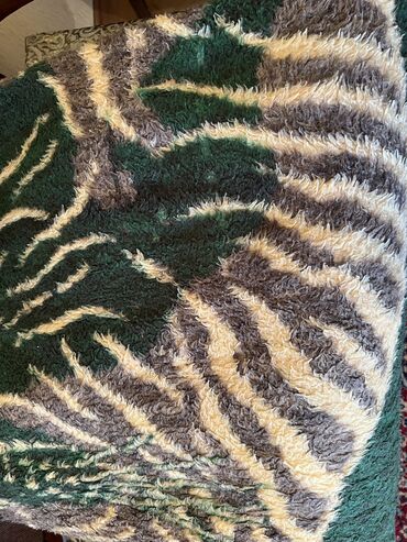 Yorğanlar, adyallar: İşlənmiş Böyüklər üçün İki nəfərlik Qış üçün Yorğan, Ünvandan götürmə — 8