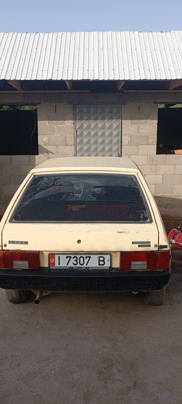 купить бронированную машину: Легковой автомобиль LADA Спутник (ВАЗ‑2108), 3‑дверный хэтчбек