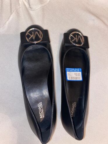 защитная обувь: Продаются балетки от Michael Kors оригинал из США Подарили из США Не
