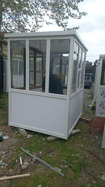 Sifarişlə market vitrinləri: PVC profilindən hazırlanmış mühafizə/post kabini - Ölçü: təxmini 2,5 — 9