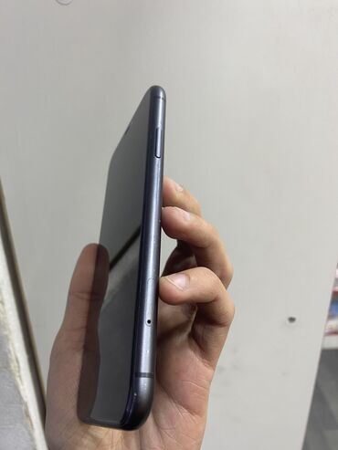 Apple iPhone: IPhone 11, 64 GB, Qara, Zəmanət, Simsiz şarj, Face ID — 7