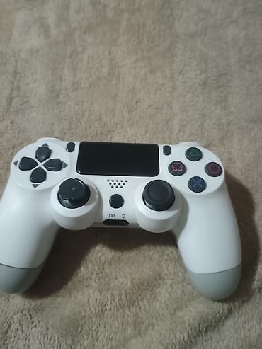 PS4 (Sony Playstation 4): Sony PlayStation 4 Slim konzola - Model: PS4 Slim (CUH serija), crna — 8