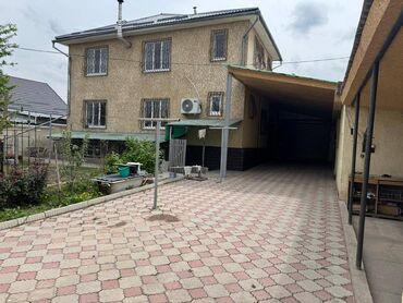 долгосрочная аренда дома: Дом, 300 м², 6 комнат, Собственник, Косметический ремонт