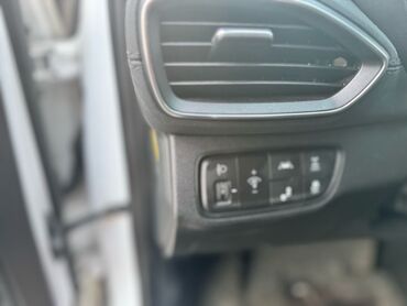 Hyundai: Hyundai Santa Fe: 2019 г., 2 л, Автомат, Бензин, Кроссовер — 3