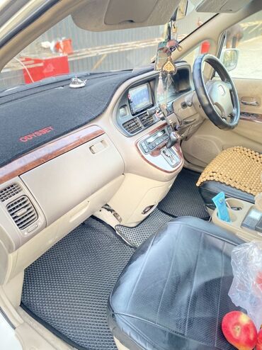 Honda: Honda Odyssey: 2002 г., 2.3 л, Автомат, Газ, Минивэн — 6