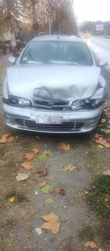 autima: Fiat Marea Weekend – karavan, srebrna boja, benzinski motor. Prednji — 2