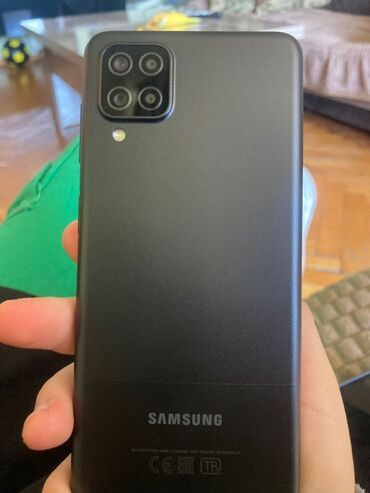 Tavalar: Samsung Galaxy A12, rəng - Qara