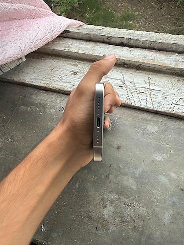 Mobil telefonlar: IPhone 16 Pro, 128 GB, Natural Titanium, Face ID — 5