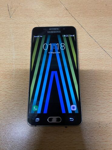 samsung galaxy j5 2016 ekran: Samsung Galaxy A3 2016, 16 GB, rəng - Qızılı, İki sim kartlı