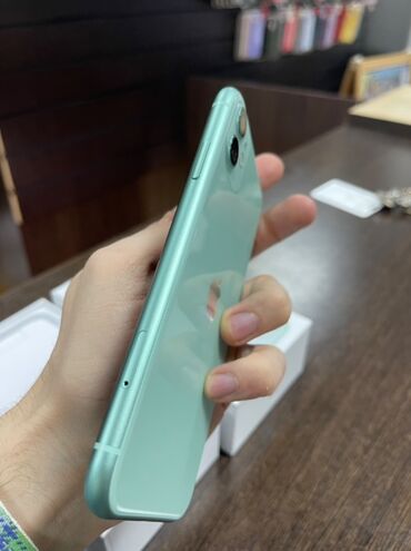 телефон поставка: IPhone 11, Б/у, 128 ГБ, Зеленый, Зарядное устройство, 74 %