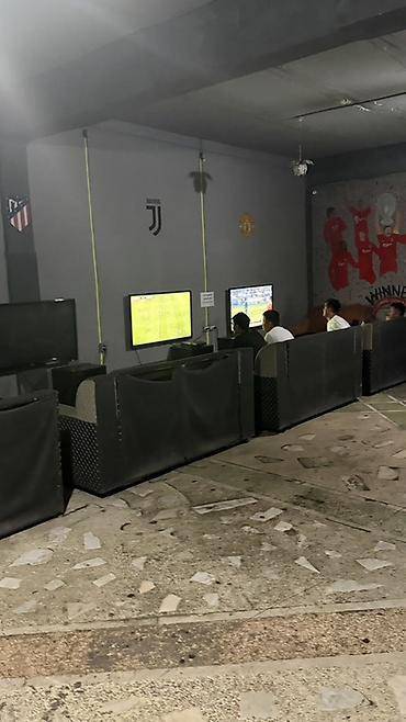 ps клуб: Продаю оборудование на PS клуб 5 телевизоров 55 дюйма PS4 2 штук 12 — 1