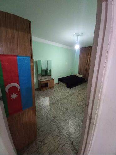 ehmedlide 3 otaqli kiraye evler: Otaq yoldaşı axtarılır3 otaqlı evdi, ayrıca otaq verilir neopol