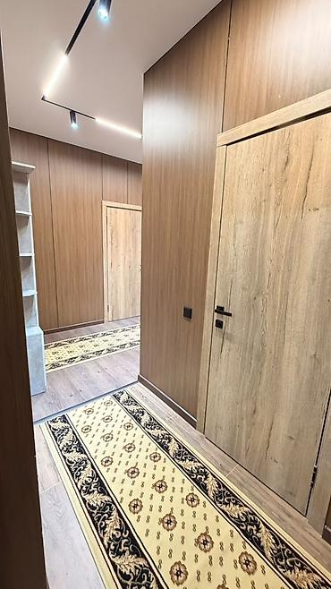 цена ош: 2 комнаты, 62 м², Индивидуалка, 3 этаж — 9