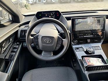 lexus 450: Toyota bZ4X: 2024 г., Автомат, Электромобиль, Кроссовер — 8