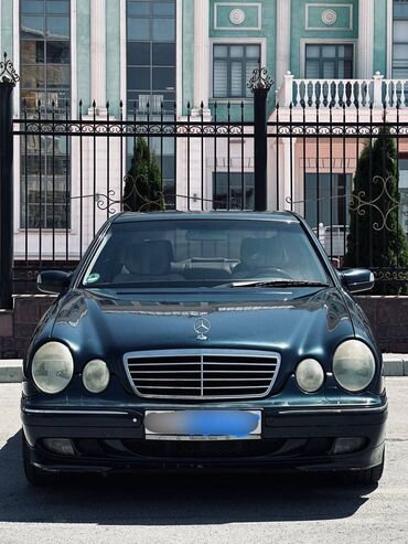 авто автомат: Mercedes-Benz E 320: 2000 г., 3.2 л, Автомат, Бензин, Седан