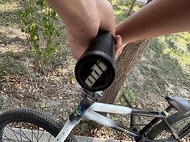 format velosiped: BMX велосипед для трюков и городского катания. Торг есть в комплекте — 6