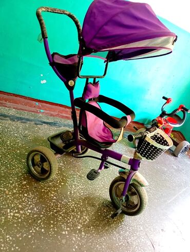 машина детский: Коляска, цвет - Фиолетовый, Б/у