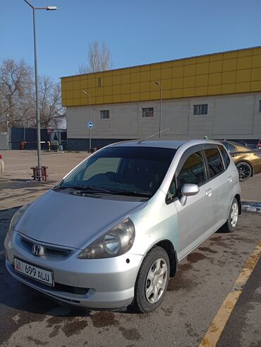 Honda: Honda Fit: 2002 г., 1.3 л, Вариатор, Бензин, Хэтчбэк